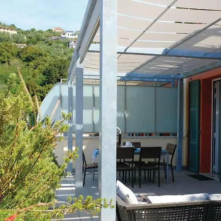 Two-bedroom In Lerici 公寓 *