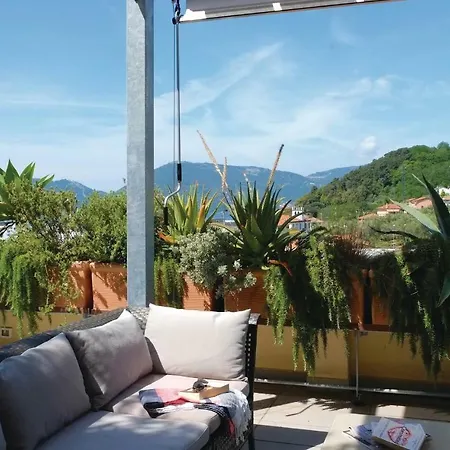 Two-bedroom In Lerici